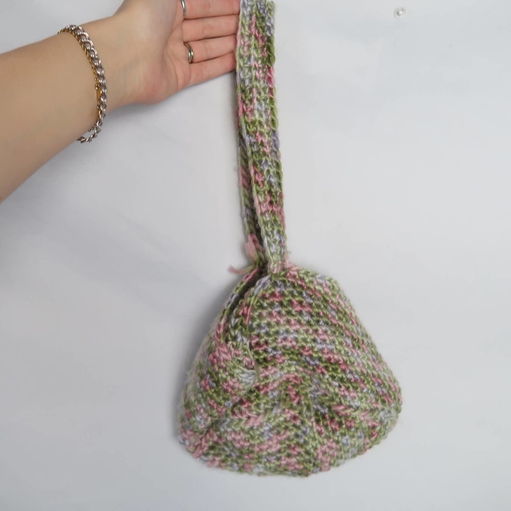 Vintage pastel green and pink small crochet knit handbag purse - Picture 2 of 5